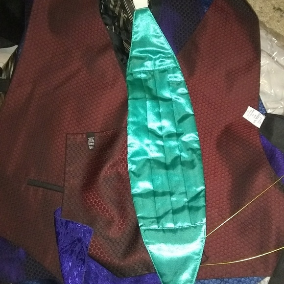 Suits vests - Picture 8 of 8